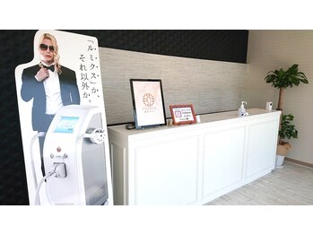 脱毛サロン チャンス(chance)/ローランドさん使用脱毛器