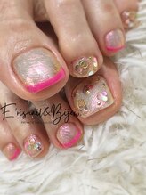 イリスネイル アンド ビジュー(E’risnail&Bijew.)/POPなフットネイル！