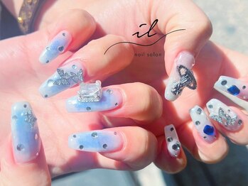 イル 神戸店/ブルーチークネイル
