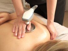 インディバサロン カルム(Calm.)/肩こり改善！肩甲骨剥がし