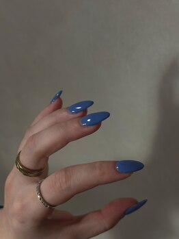 ジェミニ ロク(Jemini 69)の写真/引き算の美しさで魅せる、究極のシンプル。大人ニュアンスで作る「あなたに一番似合う」指先を