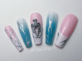 華やかデザイン