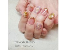 トップノッチネイルズ(TOP NOTCH NAILS)の雰囲気（キラキラビジューが可愛いネイル♪）