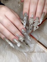 エスフィーネイルサロン ブリーユ(Esfy nailsalon Brille)/蝶々×蛇ネイル