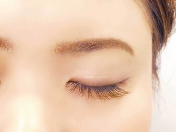 まつげエクステ専門店 ビューティーアイラッシュ コロワ甲子園/ブラウン【目を開けた状態】