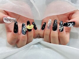 推しネイル　ブラックネイル