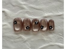 ネイルルーム エルナ(nail room ELNA)/アシンメトリーデザインB ￥7800
