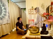 ビーラボ 武蔵小山店/受付（お香の香りが人気）