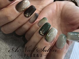 20/12/26　グリーンnuanceネイル