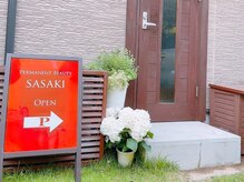 パーマネントビューティ ササキ(SASAKI)の雰囲気（赤い看板が目印です♪）