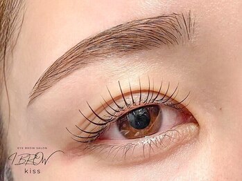アイブロウドットキス 大宮(iBROW. kiss)の写真/黄金比を用いて、似合わせ&垢抜け【美眉】が見つかる！ワックス脱毛込みでノーメイクでも綺麗な目元に◎
