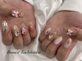 個性派ネイル！