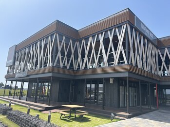 メイス 福井店(MEIS)/春江にできた新しい建物が目印◎