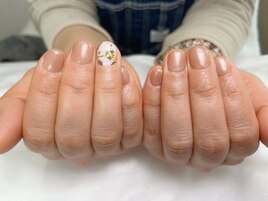 ワンカラーにワンポイント