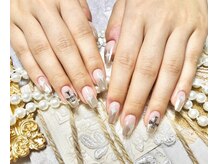 モアネイル 新宿/