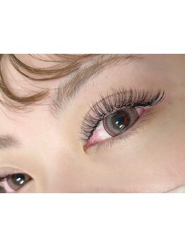 ボリュームのある目元にしたい