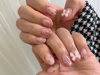 ロクサンサン(633)の写真/大切なイベント前、ブライダルネイルなどにも◎シンプル系～ゴージャス系まで幅広いデザインに対応します★