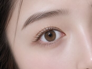 オーバー 三軒茶屋(OVER→)の写真/三茶ママ絶賛【大人の上品ナチュラル】1万人実績のダメージレス施術×高持続なパリジェンヌ・まつげパーマ