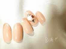 ブルーエヌ(BLUE N)/大人上品＊パールビジューネイル