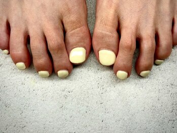 ヌル ネイル 堀江(NURU NAIL HORIE)/パステルイエローフットネイル☆