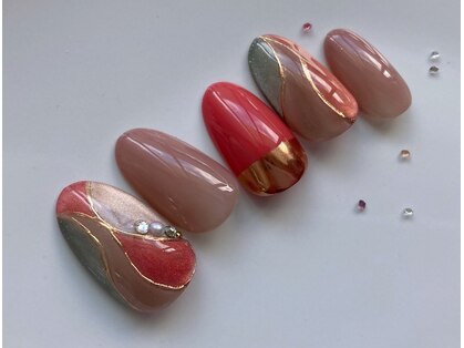 ヌークネイル(Neuk nail)の写真