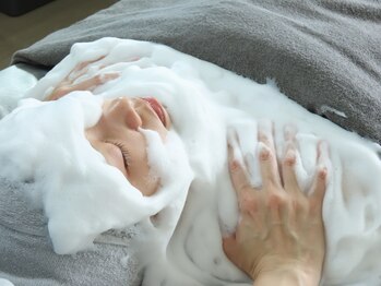 サロン テン(salon TEN)の写真/《春のゆらぎ肌対策◎》贅沢ケアでむくみ＆ストレス解消！蓄積した疲れをリセットしパッと明るい表情へ★