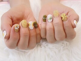 ひまわりネイル