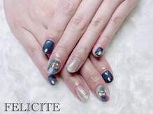 フェリシテ(FELICITE)/
