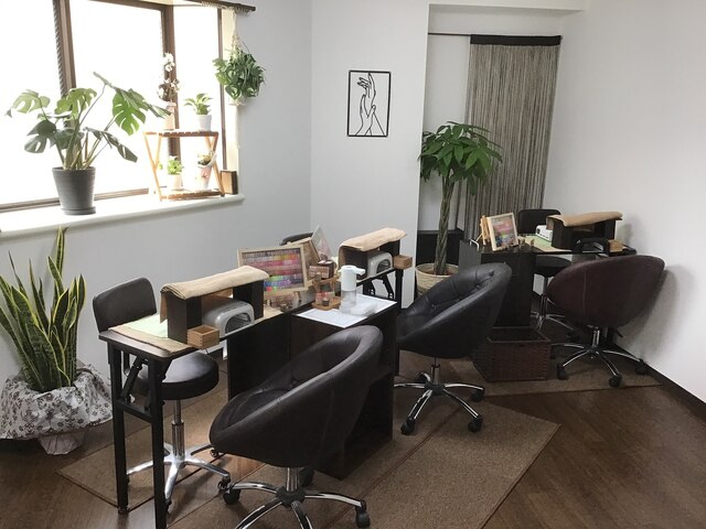 【シンプルネイル専門店】Nail salon Grazie