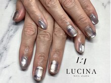 ネイルスタジオ ルキナ(LUCINA)/H-668うるうるチェックネイル