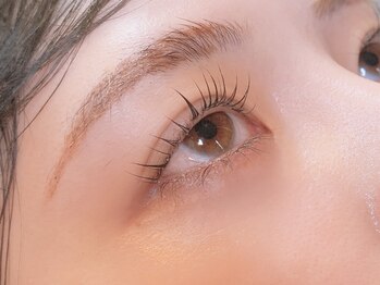 ラシク ベル(Lashiku Belle)/パリジェンヌラッシュリフト