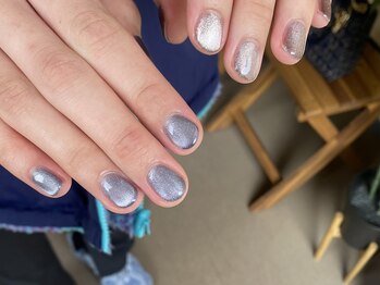 プケ ラ 浦安店(Phu’k la)/ magnet