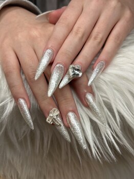 フォア ネイル(FOI NAIL)の写真/長さだし導入サロン♪フォルムにこだわって美しくスラっと見える指先に◎