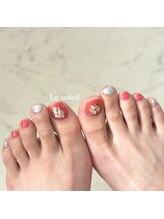 ル ソレイユ(Le soleil)/大粒シェルネイル　byあやか