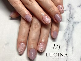 T-261 大人上品大理石風ネイル