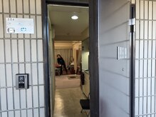 至サロンの雰囲気（小林ビル平山204号室でお待ちしております。）