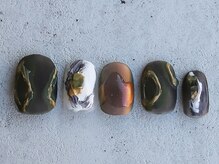 ルフトエーデ(LUFT Ode)/【Art 10】シックなマットネイル