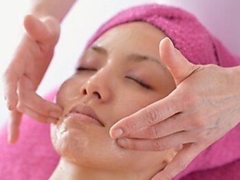 フィルドリップサロン 田園調布本店の写真/【結果重視のハンドアプローチで圧倒的変化を実感】Fildlipこだわりの癒しケアを是非お試しください！