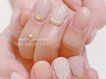 リル(RIRU)/夏ネイル/人魚の鱗ネイル