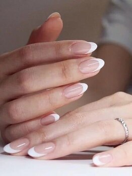 グレースネイル(GRACE nail)の写真/【普段ネイルをされない方・メンズにもおススメ◎】大切な商談の前に!キレイなお手元で清潔感・印象UP♪