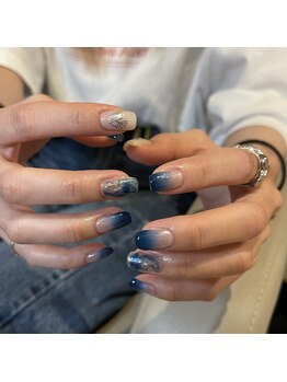 ウィウィ(oui-oui `)/ネイビーネイル