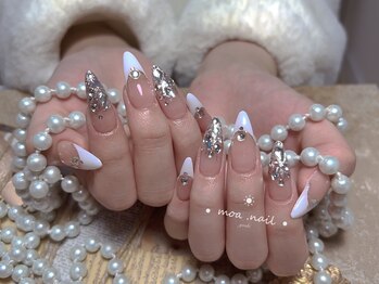 モアネイル 新宿/