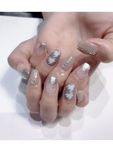 クリスタルネイルサロン(Crystal Nail)/千鳥柄ネイル