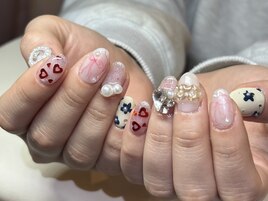赤×白キラキラネイル