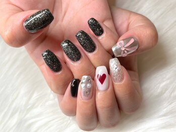 ネイルサロン ジョアアンジェ 天王寺店(joie ange)/リボン　ハート　アシンメトリー