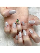 ソワ(sowa)/ストーンうめつくしネイル