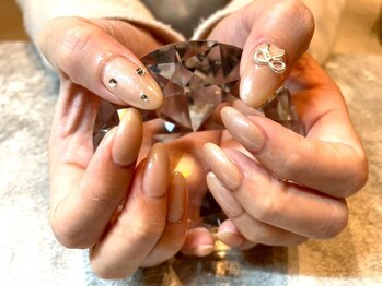 ペッシュブルーム 梅田(Peche Bloom)の写真/【NEWOPEN記念】ワンカラー¥3900★初回/自店オフ無料!お得にネイルを楽しみたい方におすすめ♪パラジェル◎