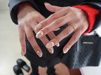 ヌクレオ(n‘ucleo)/【sheira】大人可愛いネイル