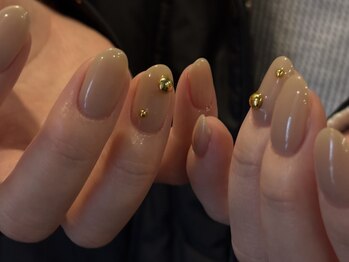 ゴールドスタッズ