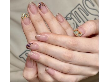 ミツバチネイル(Mitsubachi Nail)/フラワーネイル